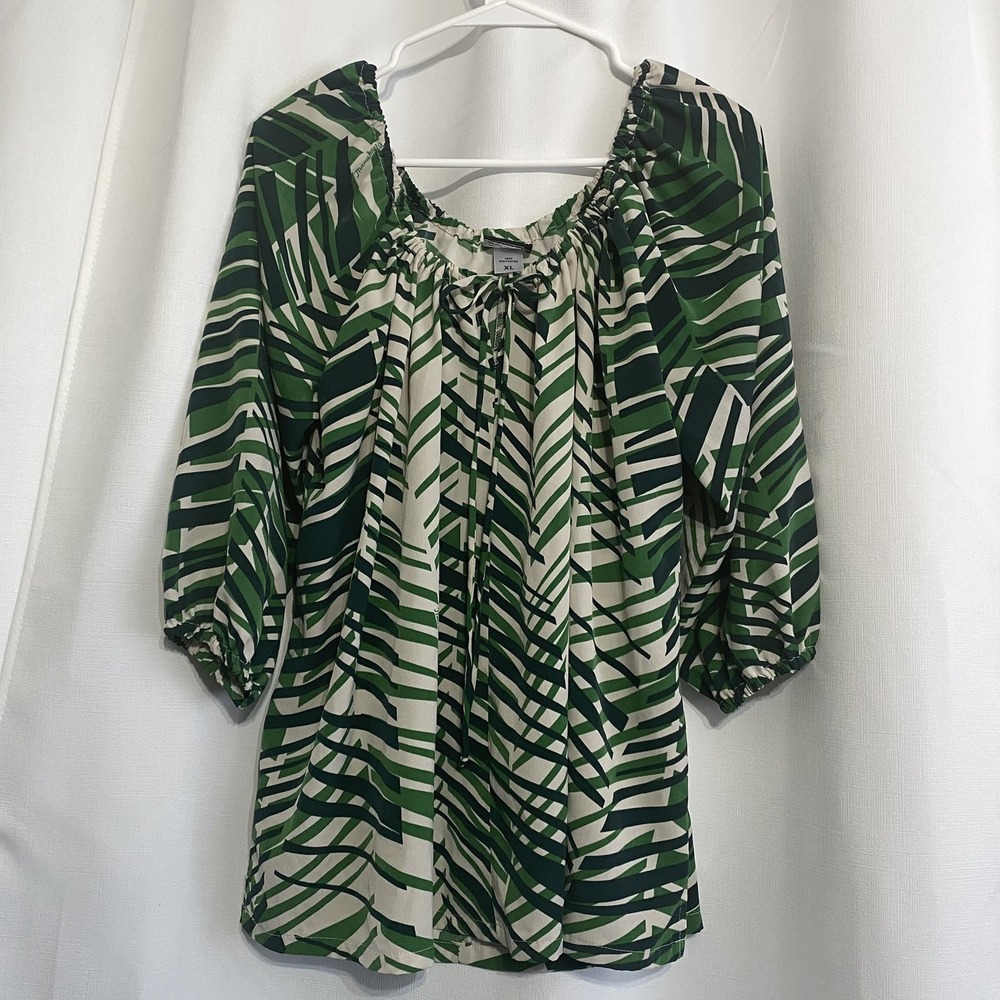 Manuhealii Women's XL Blouse Top Tied Neckline Hawaiian Green White Geometric